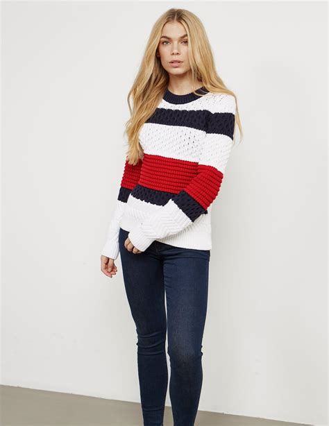 tommy hilfiger jumper women.